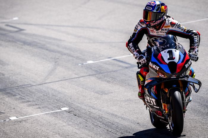BREAKING NEWS – Juara Dunia WorldSBK Akhirnya ke MotoGP, Toprak Razgatlioglu Gabung Tim Satelit Yamaha